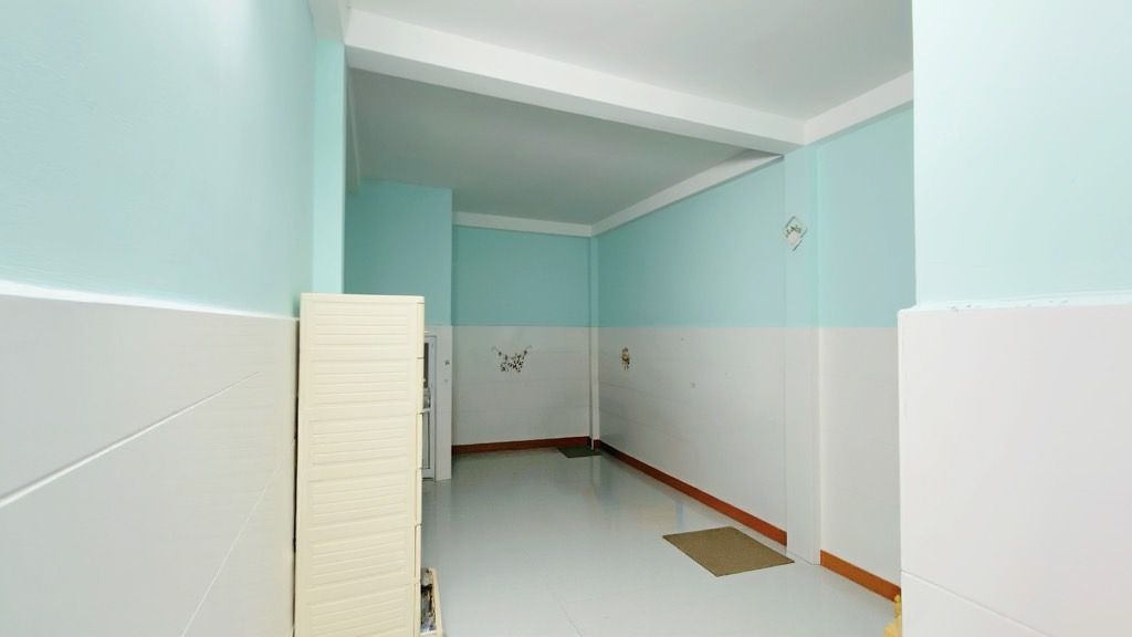 Mặt tiền kinh doanh-Chu Thiên-Nhà 5 tầng 81m2(4x20)-giá 12 tỷ