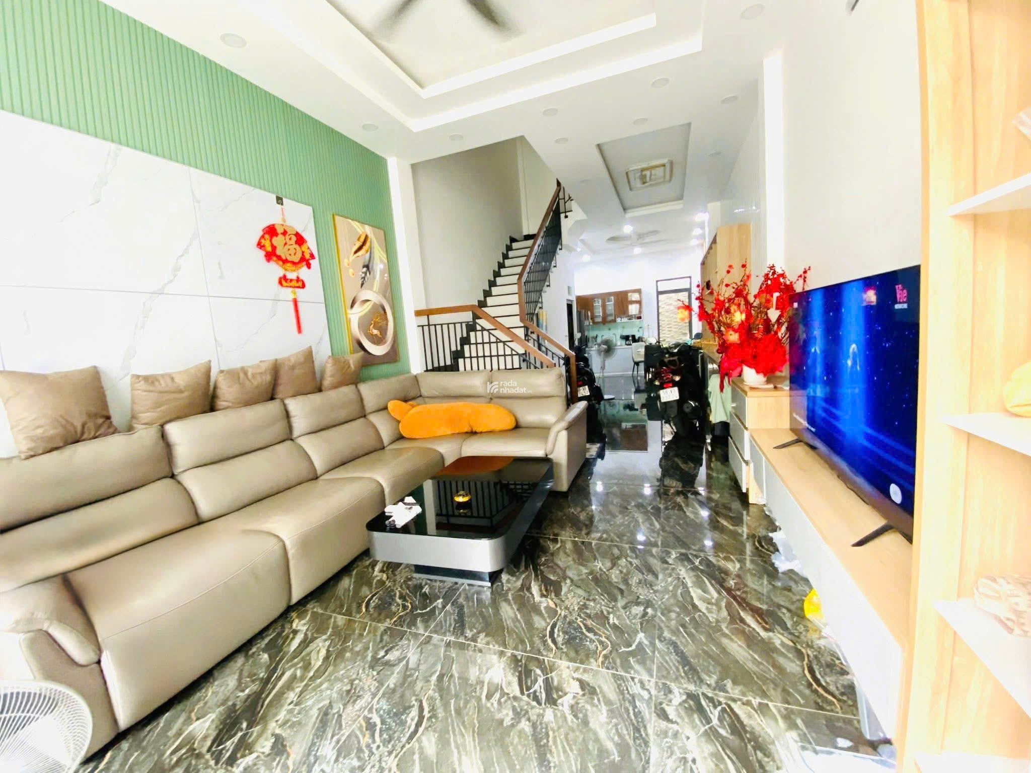 Giảm cực sốc siêu phẩm 4 tầng, HXH thông đường Ngô Quyền, Quận 10, SHR giá 3 tỷ 950 TL