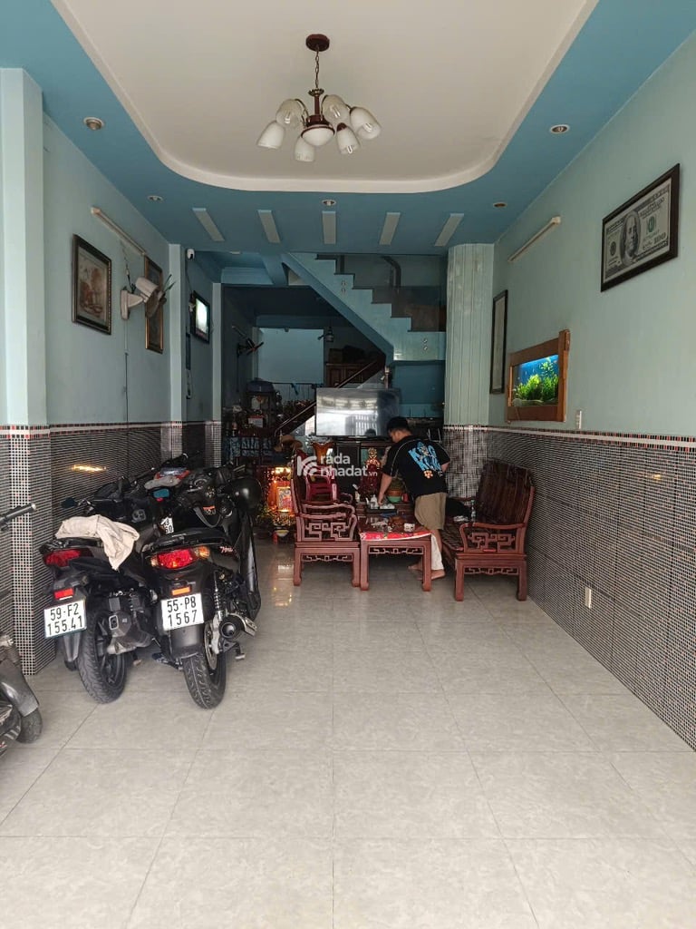 SÁT TÂN BÌNH, MTKD KHU CÁCH MẠNG, TÂN PHÚ, 61M BỀ NGANG HIẾM CÓ. GIẢM 550TR CHỈ CÒN 9T TL TỐT
