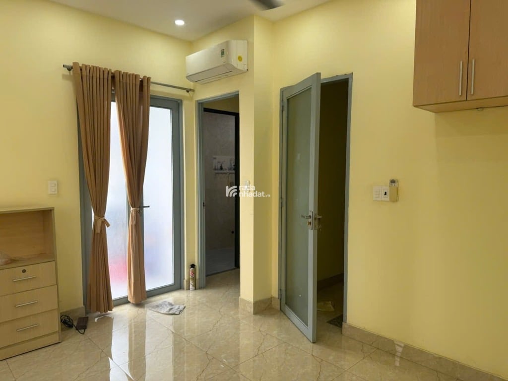 5 tầng HXH lô góc Huỳnh Văn Bánh 3PN nhà đẹp ở ngay