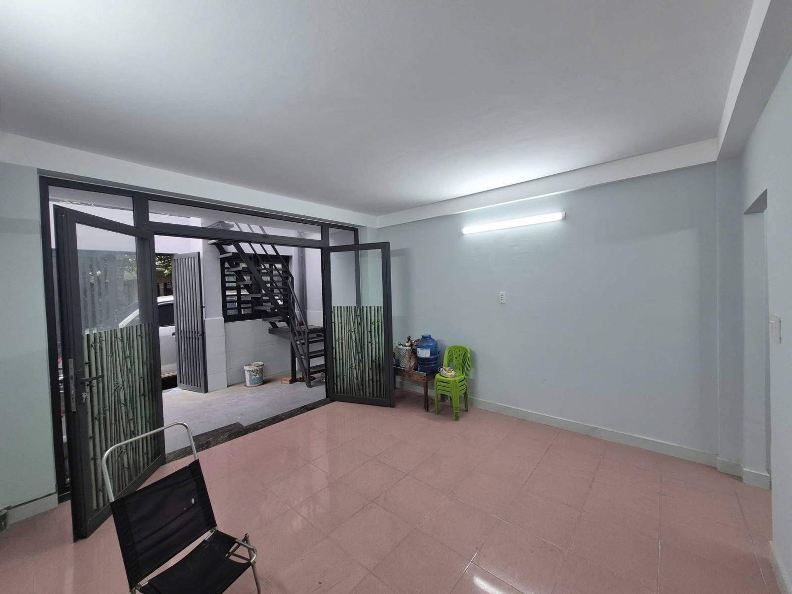 Bán nhà HXT thông Âu Cơ , phường 10, Tân Bình chỉ 6.8 tỷ 