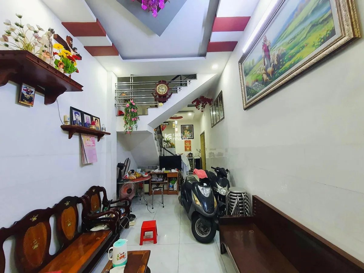 Bán nhà 3 tầng thu nhập 250 triệu/năm Trịnh Đình Trọng, Phú Trung,  Tân Phú chỉ 12.5 tỷ