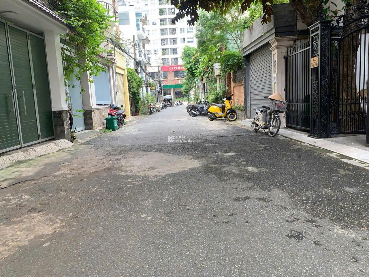 BÁN NHÀ GÓC 2MT_KHU NỘI BỘ_HXH PHỔ QUANG, PHÚ NHUẬN_DT: 5,2x13m, NỞ HẬU_GIÁ 16,6 TỶ 