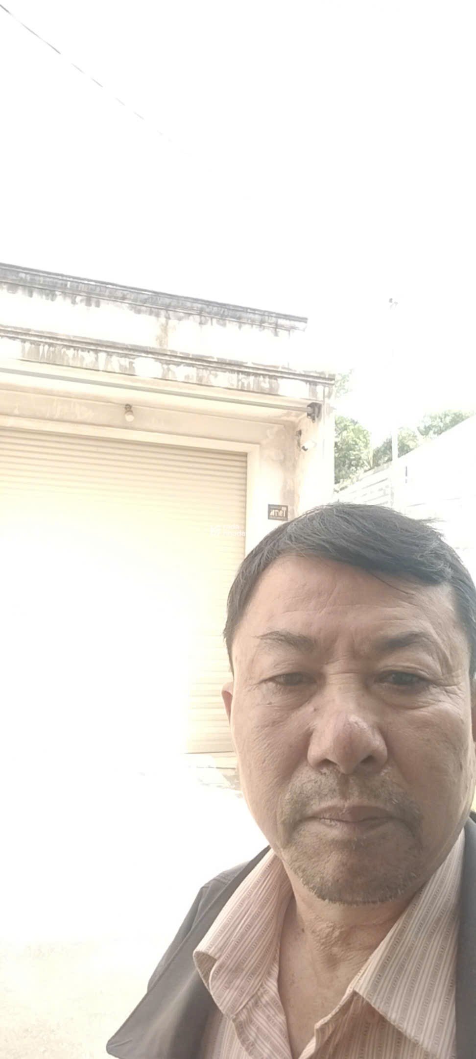 Bán Đất Tặng Nhà C4, Còn ở Rất Tốt, 87m2, Ngang 4,3m Đường 6m thông tứ tung,15m ra đường Container 