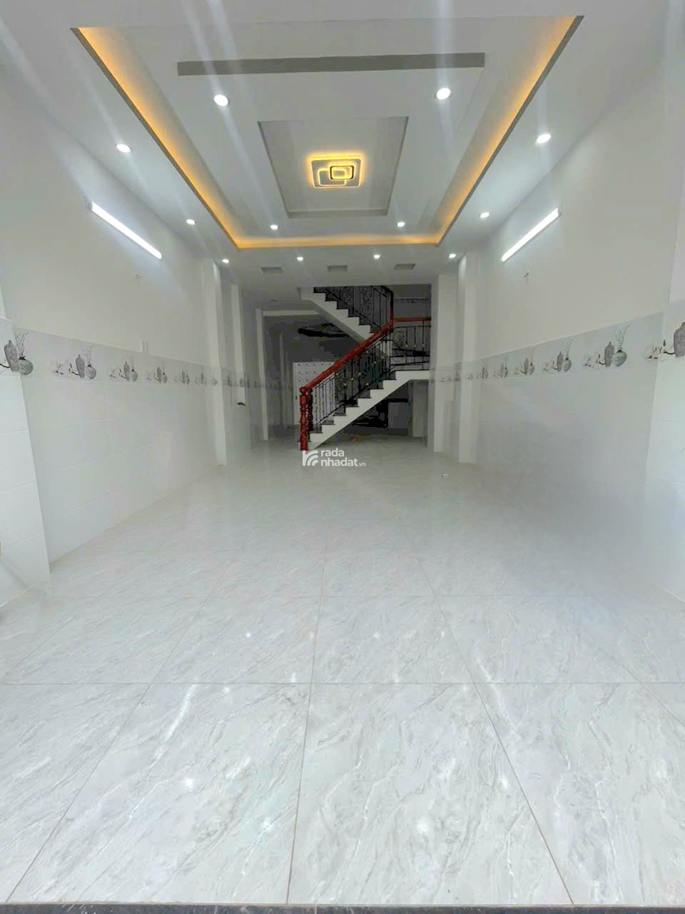 Bán nhà Tân Phú - chỉ 6T - 60m2 - 3 tầng BTCT ,HXH