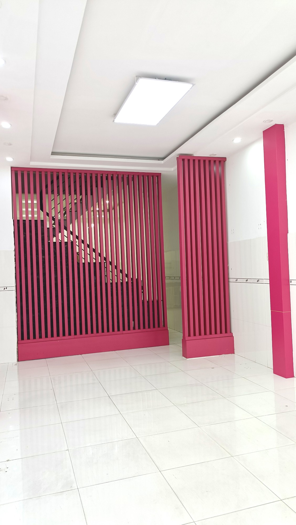 Mặt tiền Phú Thọ Hòa, trung tâm chợ vải, 64m2, 4x17, dòng tiền 28tr/tháng, Chỉ 14.7 tỷ