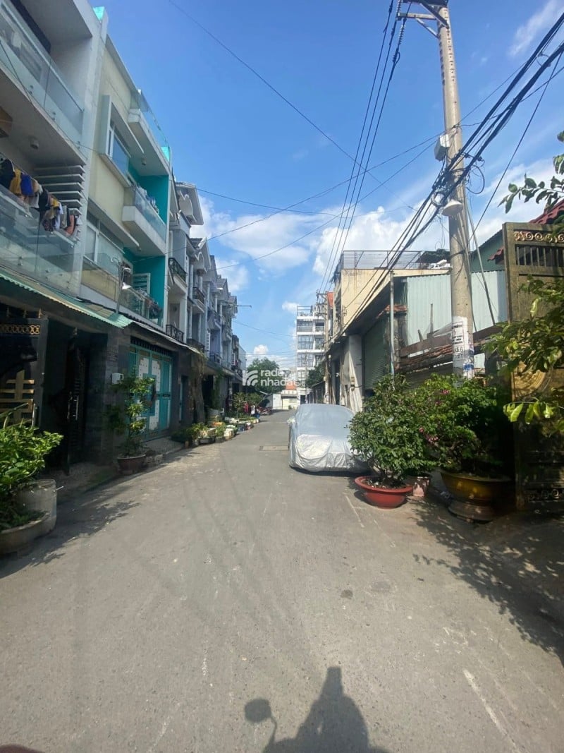 100M2 2 TẦNG - Liên Khu 5-6. BHH B. Bình Tân. 6 Tỷ. Hẻm 8m Thông