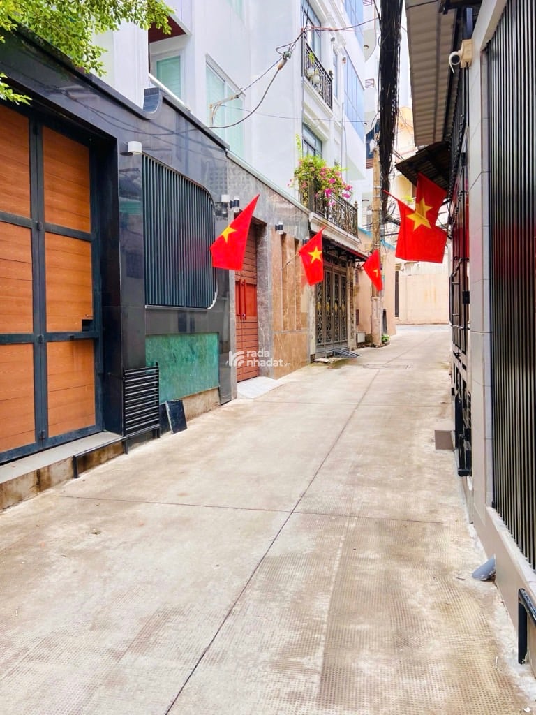KHU PHAN XÍCH LONG, PHAN TÂY HỒ, 51M2 CÓ KC Ở NGAY. GIẢM 350TR CHỈ 5.4T TL 