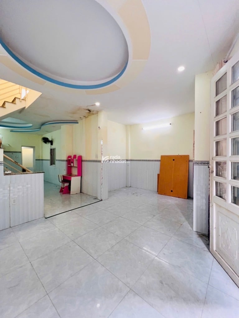 KHU PHAN XÍCH LONG, PHAN TÂY HỒ, 51M2 CÓ KC Ở NGAY. GIẢM 350TR CHỈ 5.4T TL 