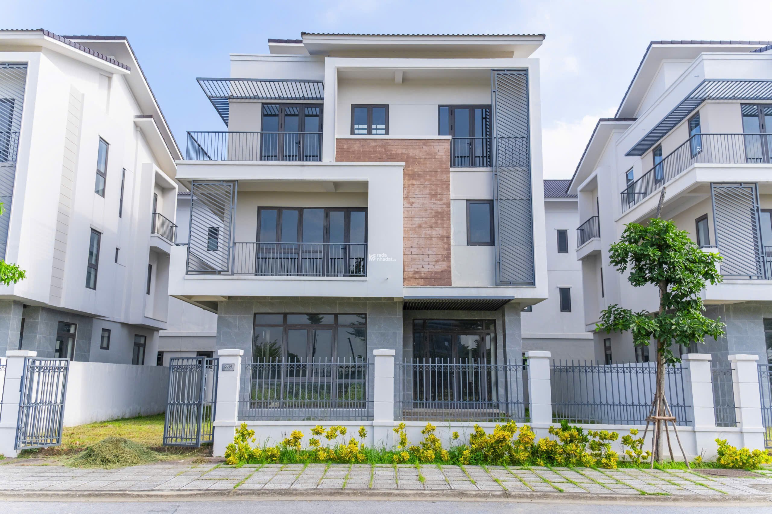 CHỈ 60 TRIỆU/M2 - SỞ HỮU NGAY BIỆT THỰ VEN SÔNG GIÁ GỐC CHỦ ĐẦU TƯ- CẠNH HÀ NỘI