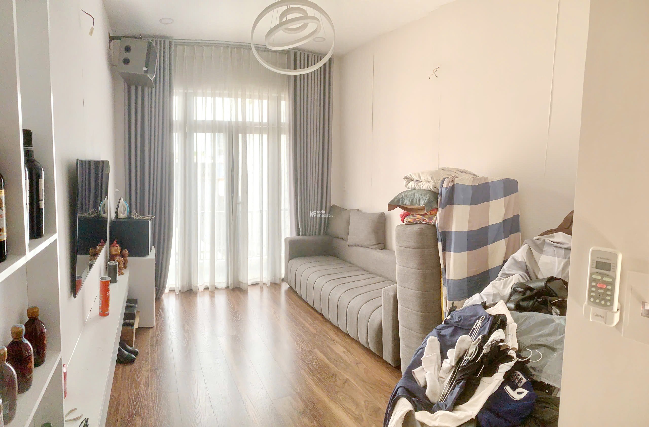 Bán nhà đẹp 2 lầu 4PN gần MT Phạm Thế Hiển Phường 4 Quận 8