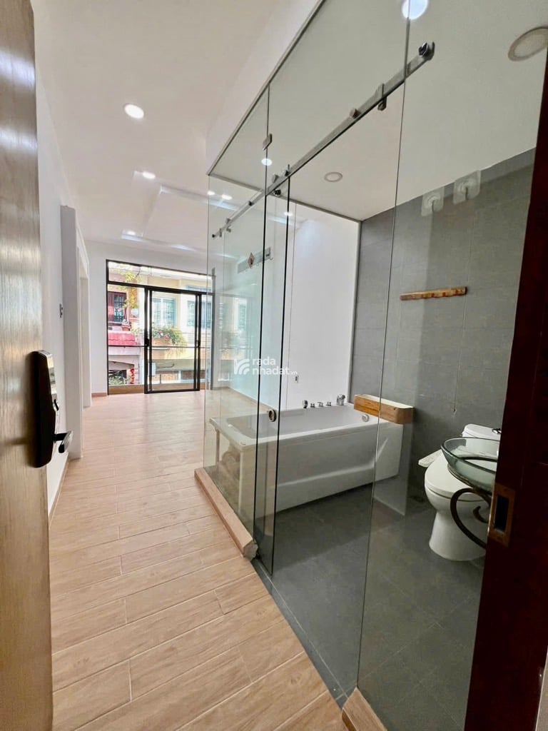 Hẻm xe hơi trung tâm quận 3 - 35m2 - 5 tầng BTCT có thang máy 500kg - 8.x tỷ