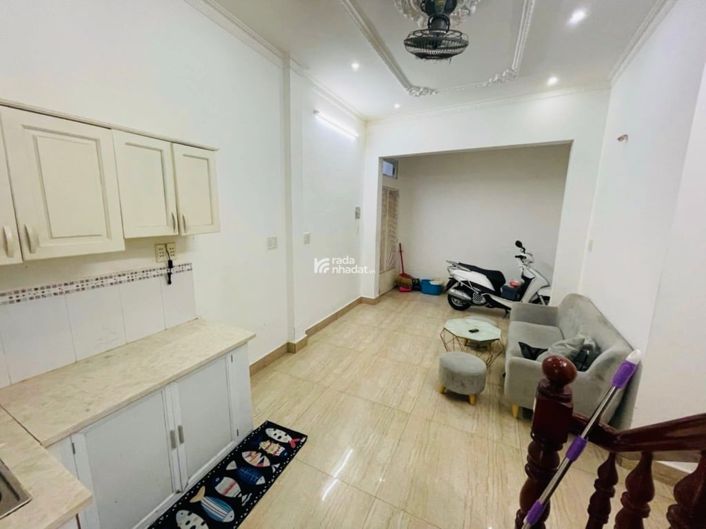 SIÊU RẺ VÀ ĐẸP. NGUYỄN THƯỢNG HIỀN, PHÚ NHUẬN, 3 TẦNG CÓ KC Ở NGAY. GIẢM 350TR CHỈ 4T TL 