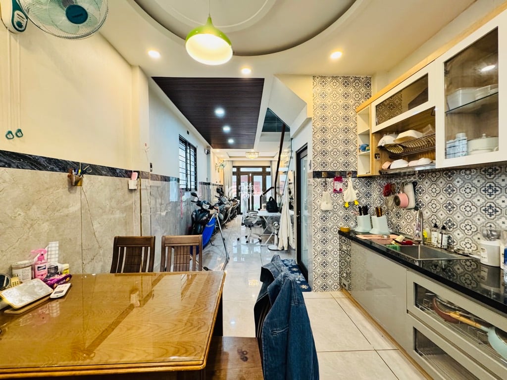 NGAY PEARL, SÁT MT NGUYỄN GIA TRÍ, BÌNH THẠNH, 45M2 MỚI Ở NGAY. GIẢM 550TR CHỈ 9.9T TL 