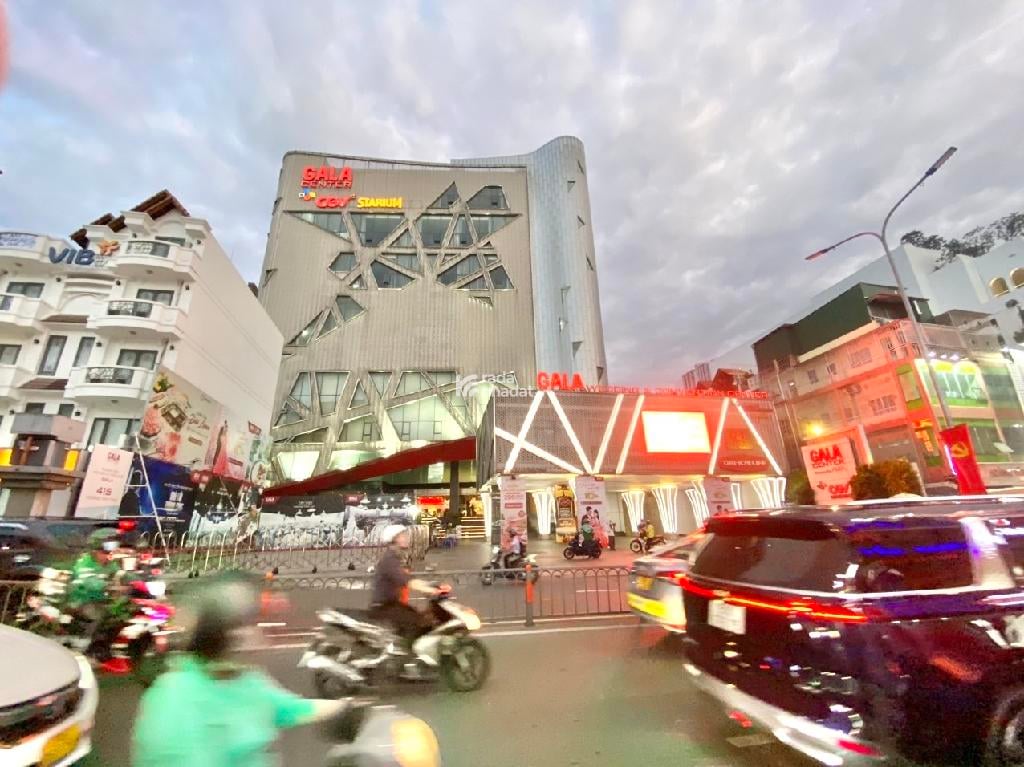 SÁT MT HOÀNG VĂN THỤ, TÂN BÌNH, 34M2 CÓ KẾT CẤU DỄ CẢI TẠO. GIẢM 350TR CHỈ CÒN 3.6T