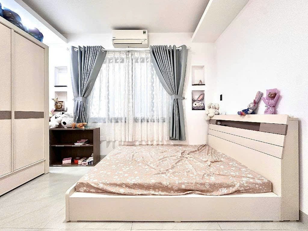 CHỢ PHẠM VĂN HAI - HẺM 7M - 5 TẦNG BTCT - KHU AN NINH DÂN TRÍ