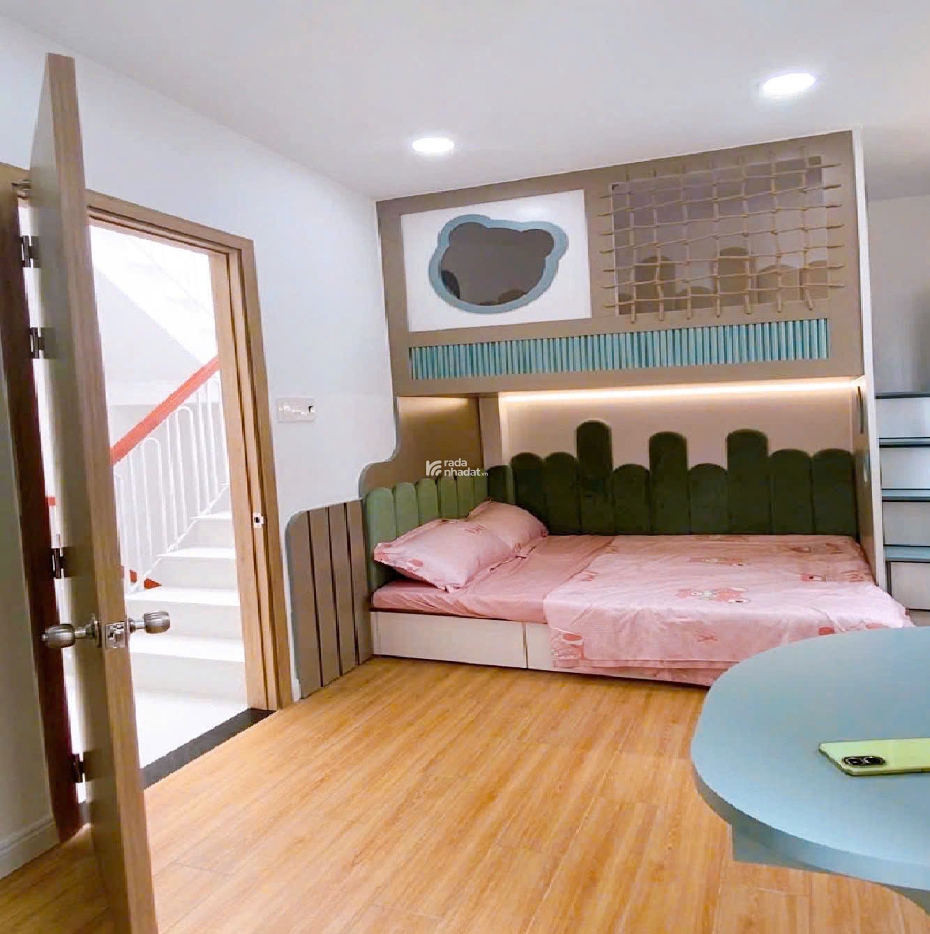 Nhà mới Nguyễn Trọng Tuyển - QUẬN PHÚ NHUẬN - Sổ vuông 88 m2 - 4 Tầng - 5.9 tỷ