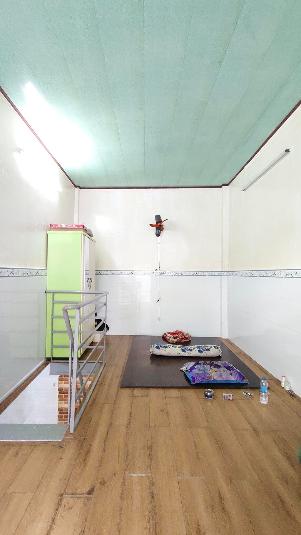 BÁN NHÀ BÀ HOM 20M2 2.6 TỶ THU 6 TRIỆU/THÁNG SÁT MẶT TIỀN HẺM XE TẢI THÔNG