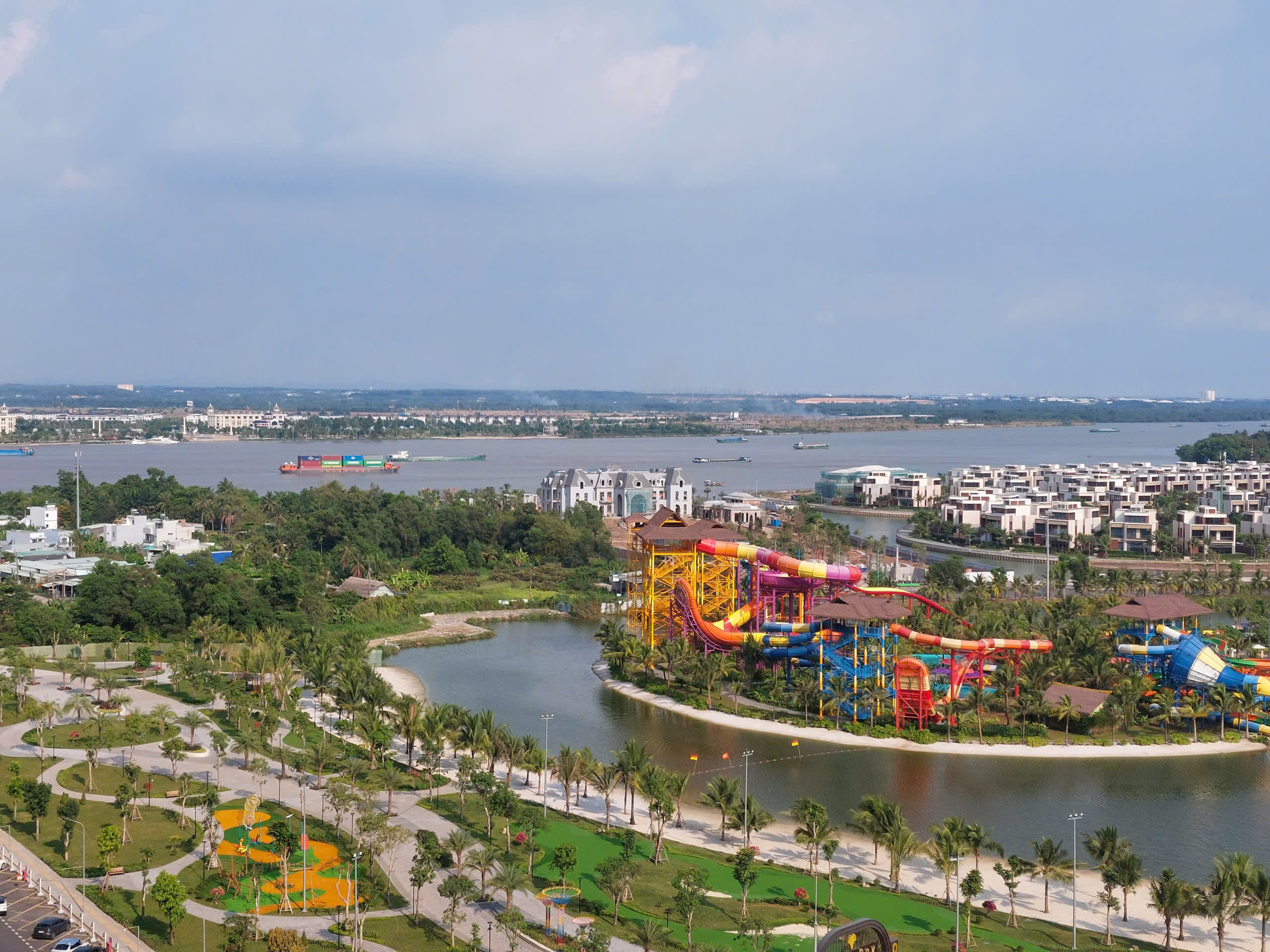 Độc quyền căn 2 phòng ngủ Vinhomes Grand Park - Cam kết giá rẻ nhất.