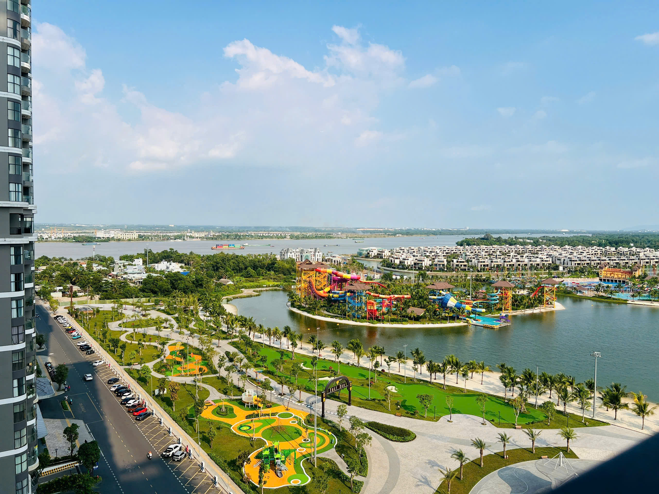 Độc quyền căn 2 phòng ngủ Vinhomes Grand Park - Cam kết giá rẻ nhất.