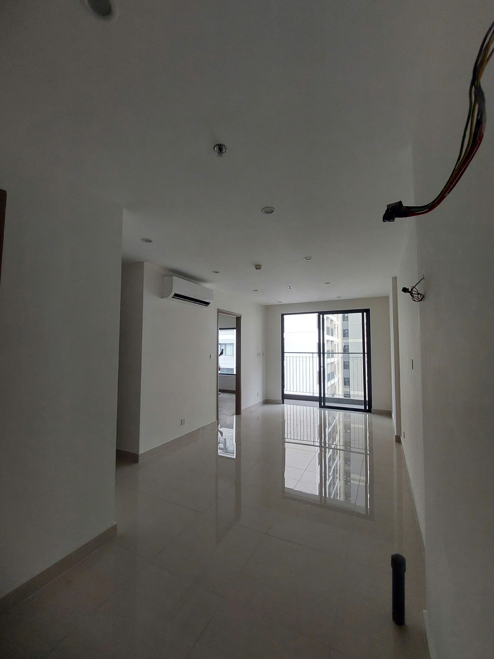 Độc quyền căn 2 phòng ngủ Vinhomes Grand Park - Cam kết giá rẻ nhất.