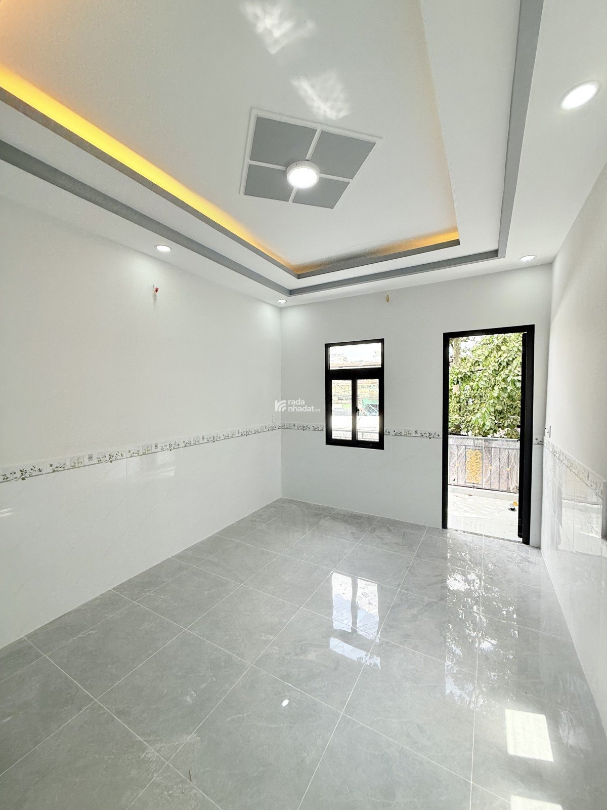 Bán nhà Quận Tân Phú_Âu Cơ_60m2 x 2 lầu nhà mới, chỉ có 5 tỷ3 TL