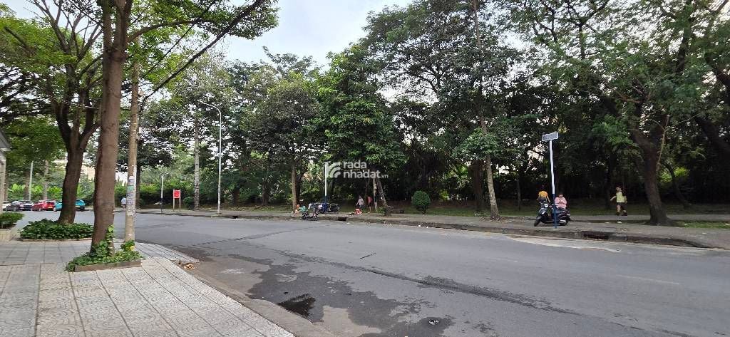 MẶT TIỀN KD ĐƯỜNG VÀNH ĐAI-KDC BÌNH PHÚ-184M2(8X23)-GIÁ 30 TỶ