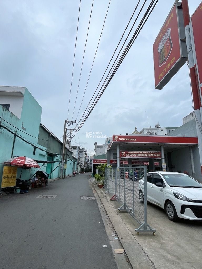 HẺM Ô TÔ, CHIẾN LƯỢC, SÁT TÊN LỬA, 40M2, 4x10M, 4.95 TỶ