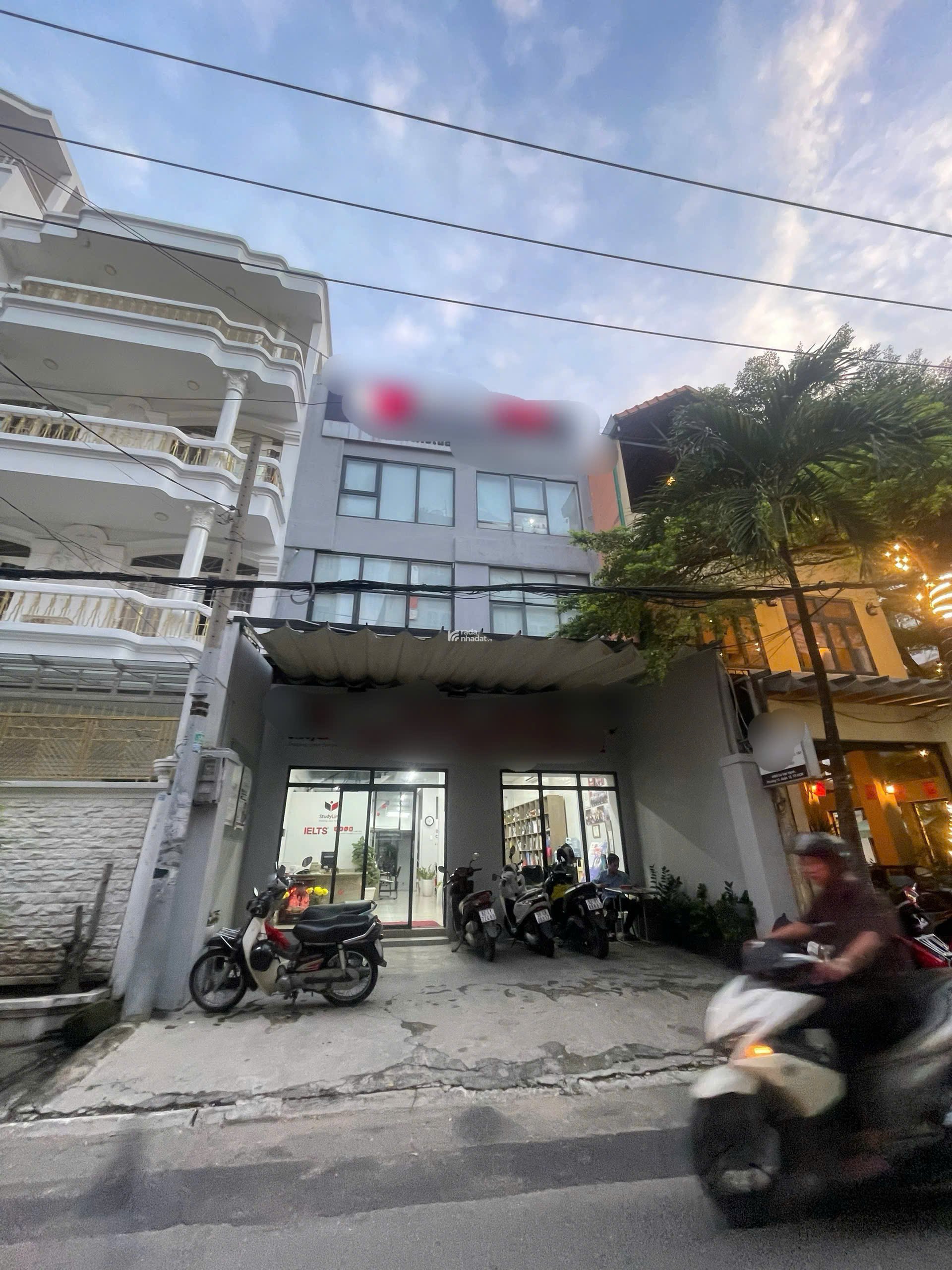 Căn Nhà Đẳng Cấp Gần Vạn Hạnh Mall Ngang Gần 7m, 3 Tầng, Q.10