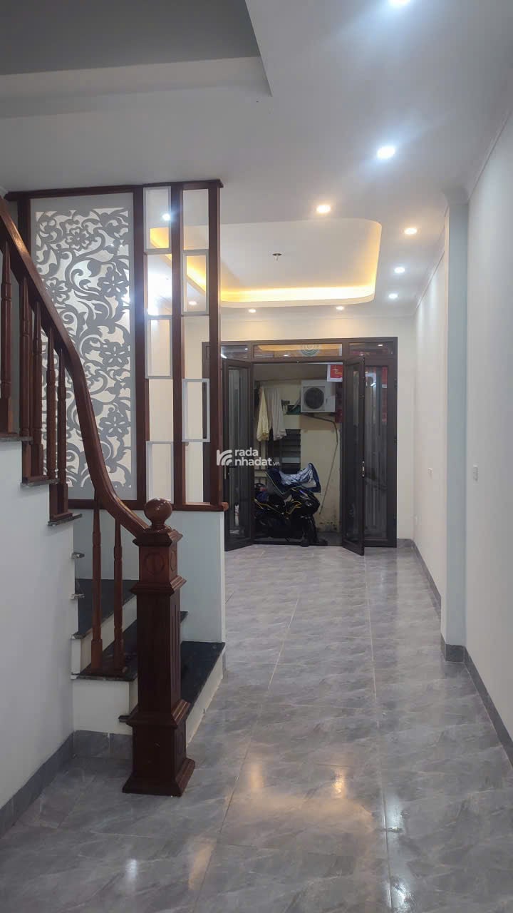 Bán nhà phố Vĩnh Hưng, Phân Lô - Ô TÔ, 40m2 x 4T x 6.6 tỷ