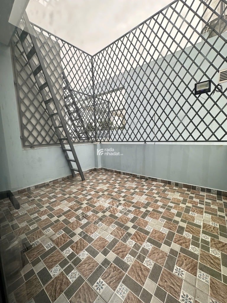 CĂN NHÀ NGAY TÊN LỬA CẠNH CHỢ CÂY DA SÀ MỚI -4 TẦNG 