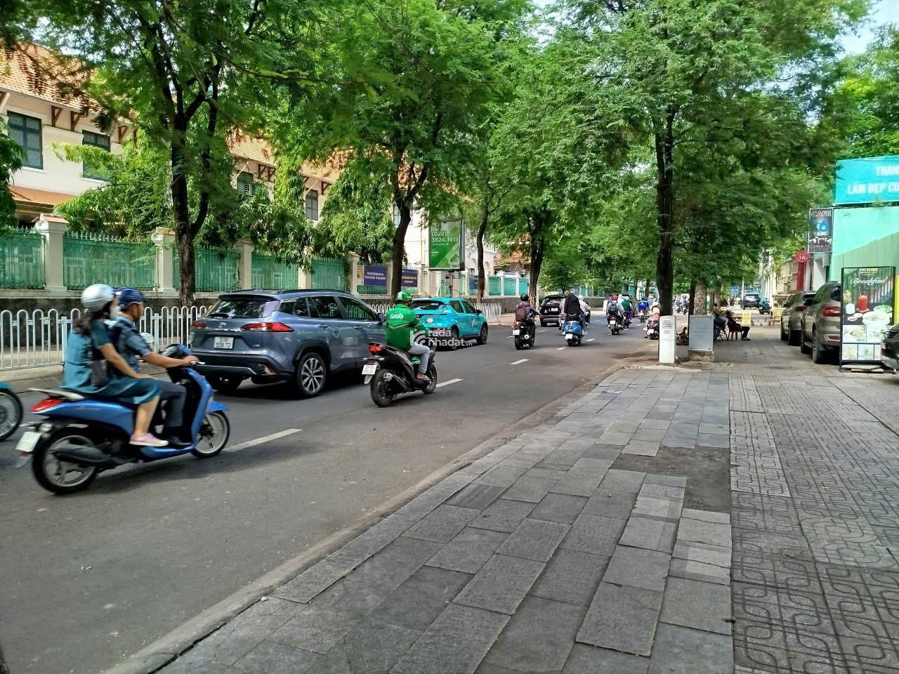 TIÊU ĐIỂM SÀI GÒN: VĂN PHÒNG HẠNG SANG - NGUYÊN TẦNG 8 ĐỘC LẬP TẠI QUẬN 3!