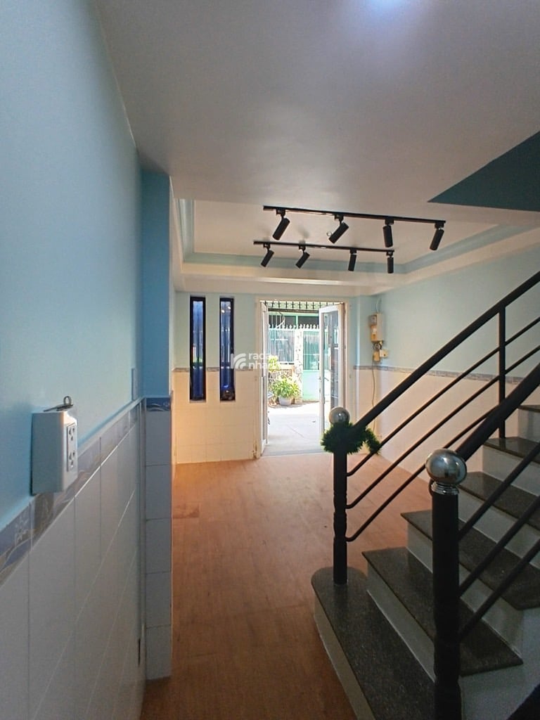 SÁT Q1. HẺM XE HƠI XÔ VIẾT NGHỆ TĨNH, BÌNH THẠNH, 32M2 Ở NGAY. GIẢM 350TR CHỈ 6.35T TL 