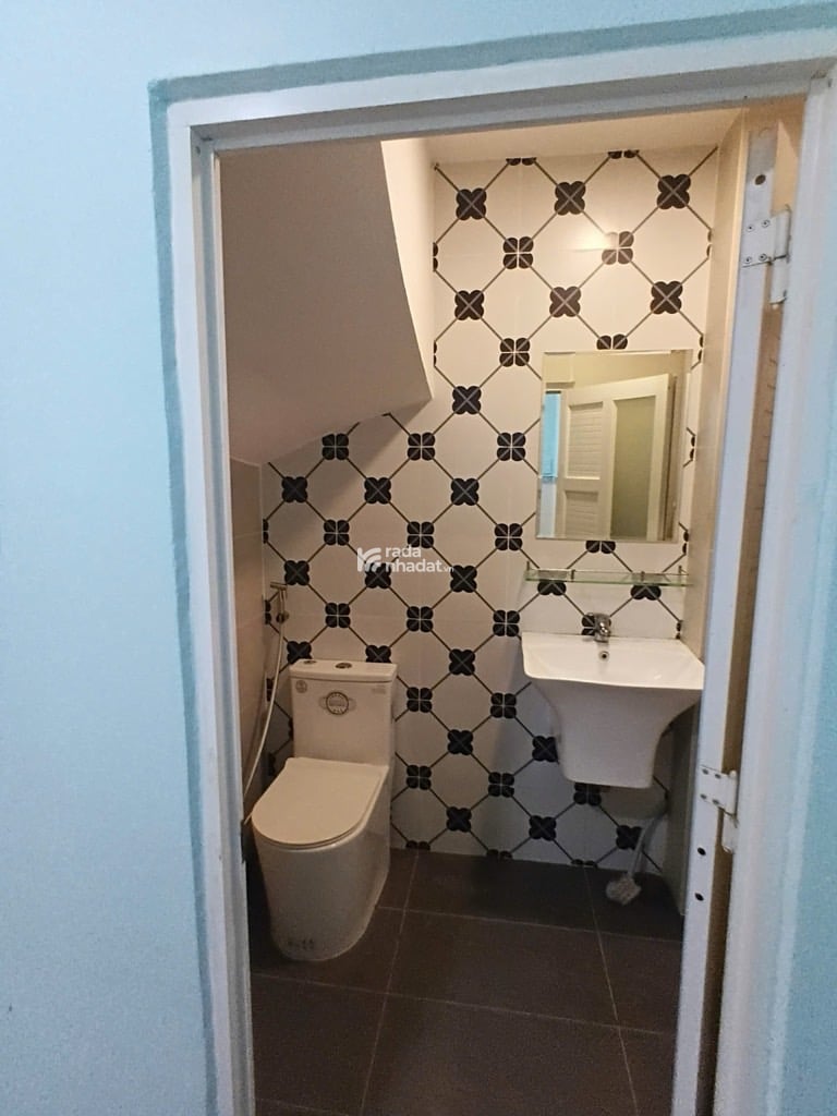 SÁT Q1. HẺM XE HƠI XÔ VIẾT NGHỆ TĨNH, BÌNH THẠNH, 32M2 Ở NGAY. GIẢM 350TR CHỈ 6.35T TL 