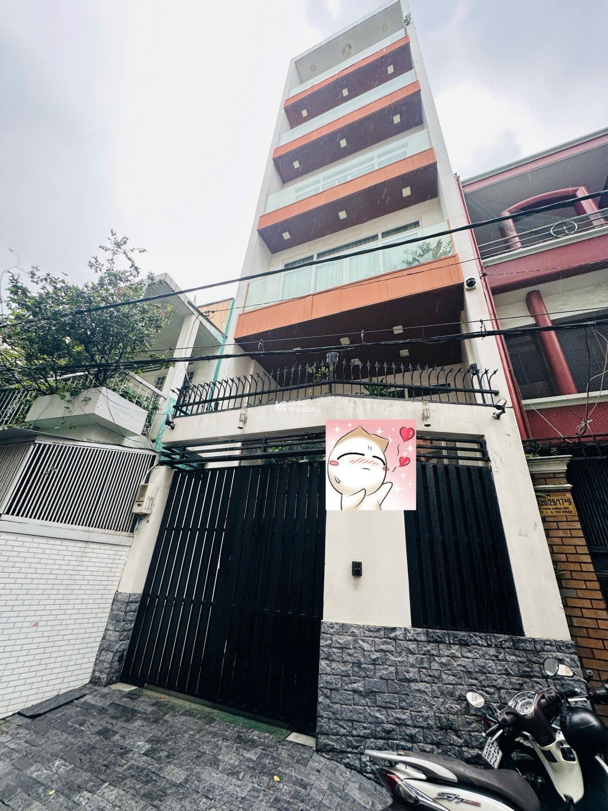 NHÀ ĐẸP 5 TẦNG THÍCH QUẢNG ĐỨC - NỘI THẤT CAO CẤP  GARA Ô TÔ - 87M2 (517) VUÔNG A4 - 22 TỶ