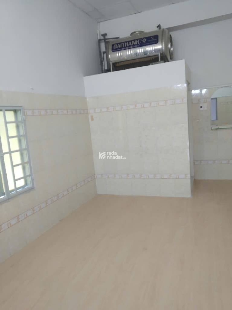 HẺM XE HƠI SÁT NHÀ, LẠC LONG QUÂN, TÂN BÌNH, 28M2 CÓ KC Ở NGAY. GIẢM 350TR CHỈ 3.78T TL 