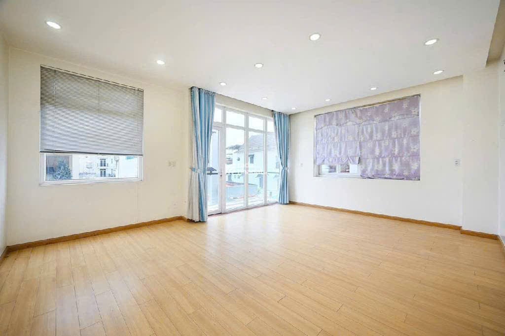 Bán gấp biệt thự 2 mặt thoáng  hẻm 6m  Lê Đức Thọ  P17  Gò Vấp  6.5x15m  Giá 12 tỷ
