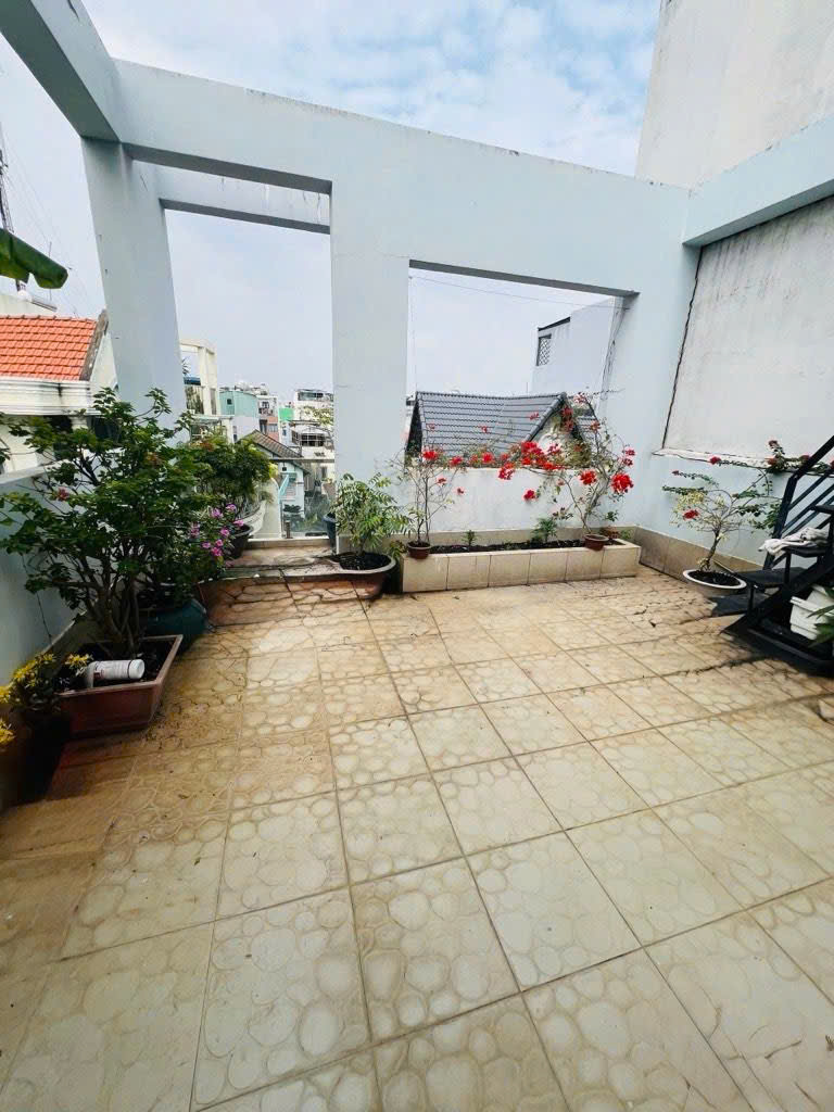 BÁN NHÀ MẶT TIỀN DƯƠNG TỰ QUÁN,KHU TÊN LỬA (5m x 19m x 4 TẦNG) 9,5 TỶ TL