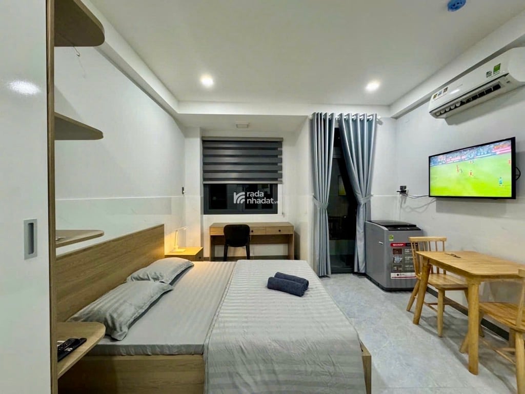 SIÊU PHẨM 4 TẦNG DÒNG TIỀN 45 TR/THÁNG- 6 PN- HẼM OTO CÁCH NHÀ 1 CĂN-GẦN ĐẠI HỌC HUTECH - 13 TỶ 600