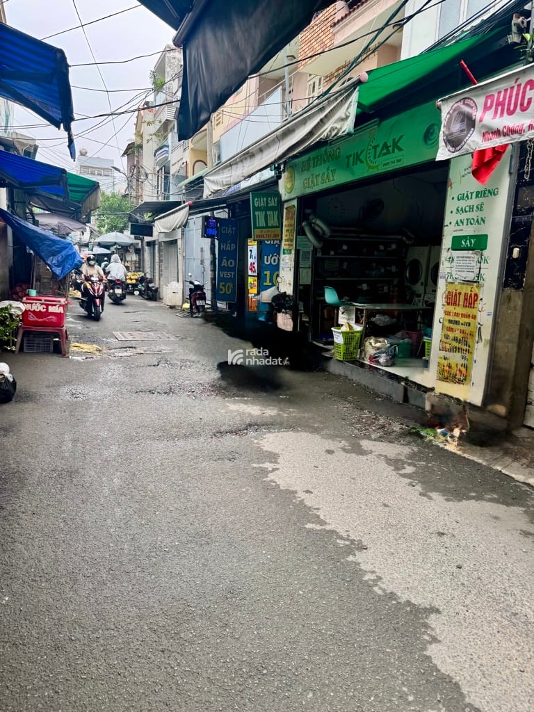 SIÊU PHẨM 4 TẦNG DÒNG TIỀN 45 TR/THÁNG- 6 PN- HẼM OTO CÁCH NHÀ 1 CĂN-GẦN ĐẠI HỌC HUTECH - 13 TỶ 600