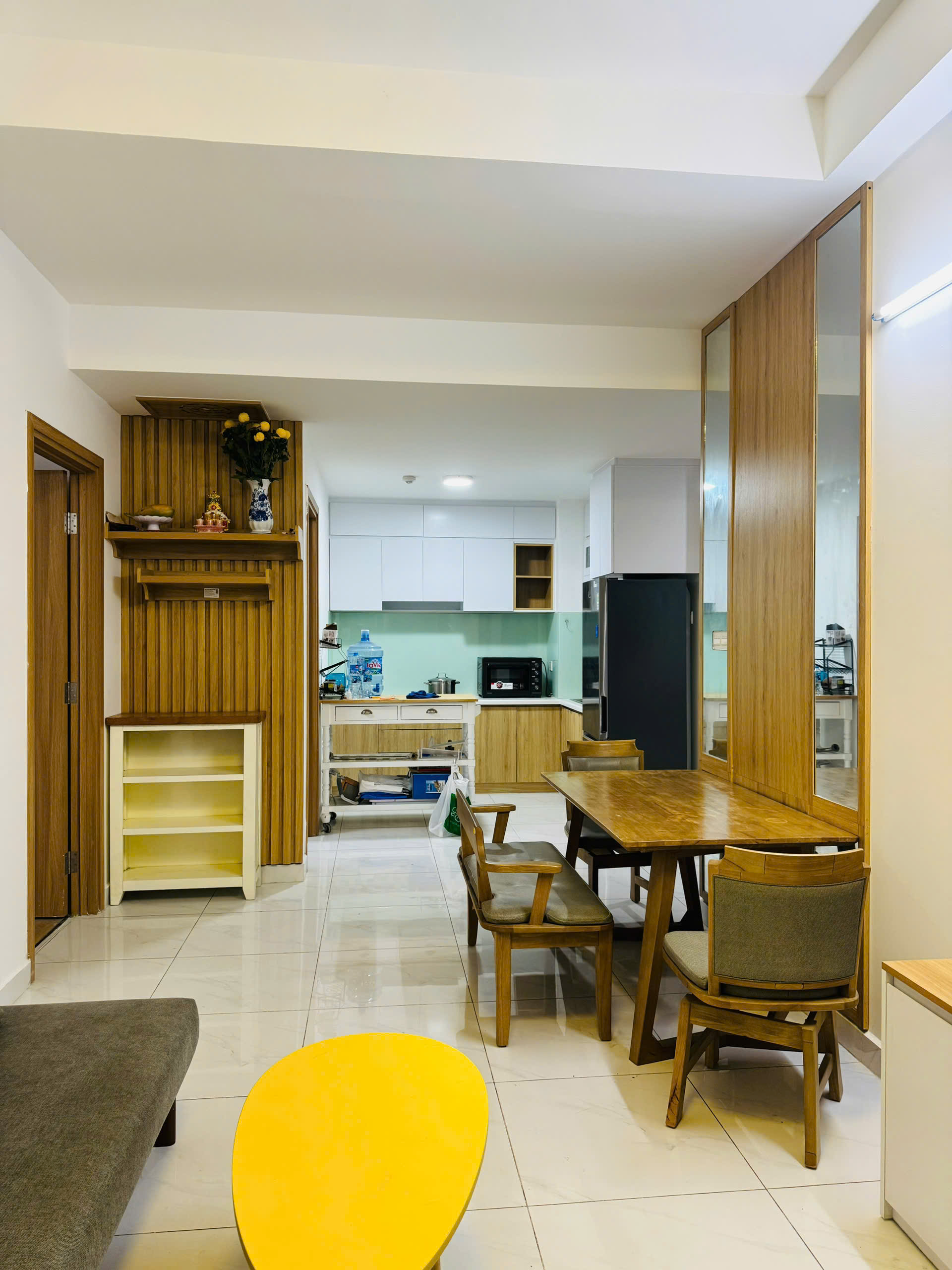 BÁN CĂN HỘ 3PN FULL NỘI THẤT NGAY GA METRO - 10P VÀO QUẬN 1