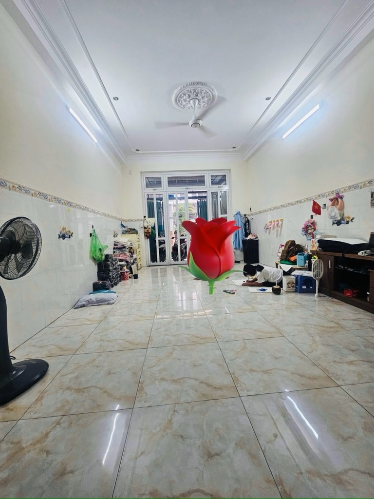 TÂN BÌNH - KHU CHỢ VẢI - 60M2 4 TẦNG BTCT - HẺM XE VF3