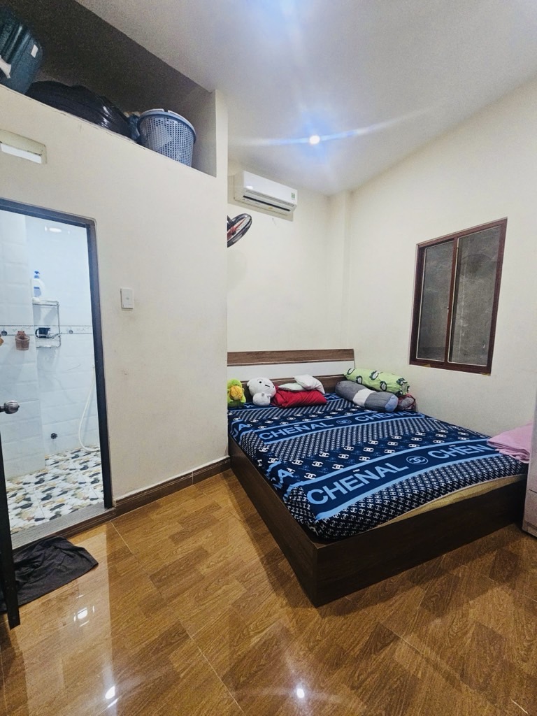 TÂN BÌNH - KHU CHỢ VẢI - 60M2 4 TẦNG BTCT - HẺM XE VF3