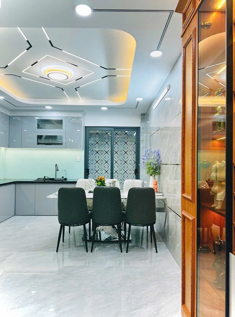 SIÊU PHẨM 5 TẦNG NGAY CHỢ GÒ XOÀI- KHU SẦM UẤT - SỔ ĐẸP VUÔNG VỨC - 53M2 - 4*13M -