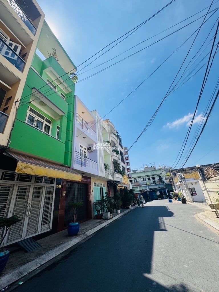 MẶT TIỀN PHÂN LÔ TÊN LỬA - GIÁP Q6 CÔNG VIÊN PHÚ LÂM