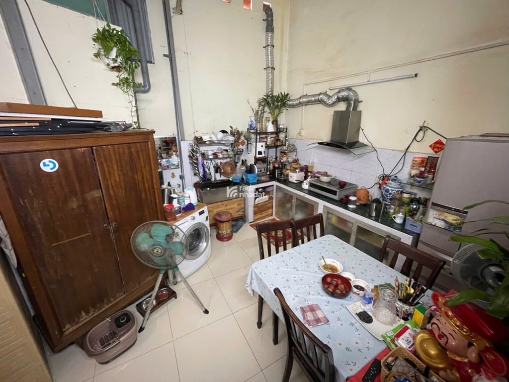 BÁN NHÀ BÌNH TÂN 77M2 4.2 TỶ 3 PHÒNG NGỦ TIỆN ÍCH ĐẦY ĐỦ KẾ AEON MALL TÊN LỬA