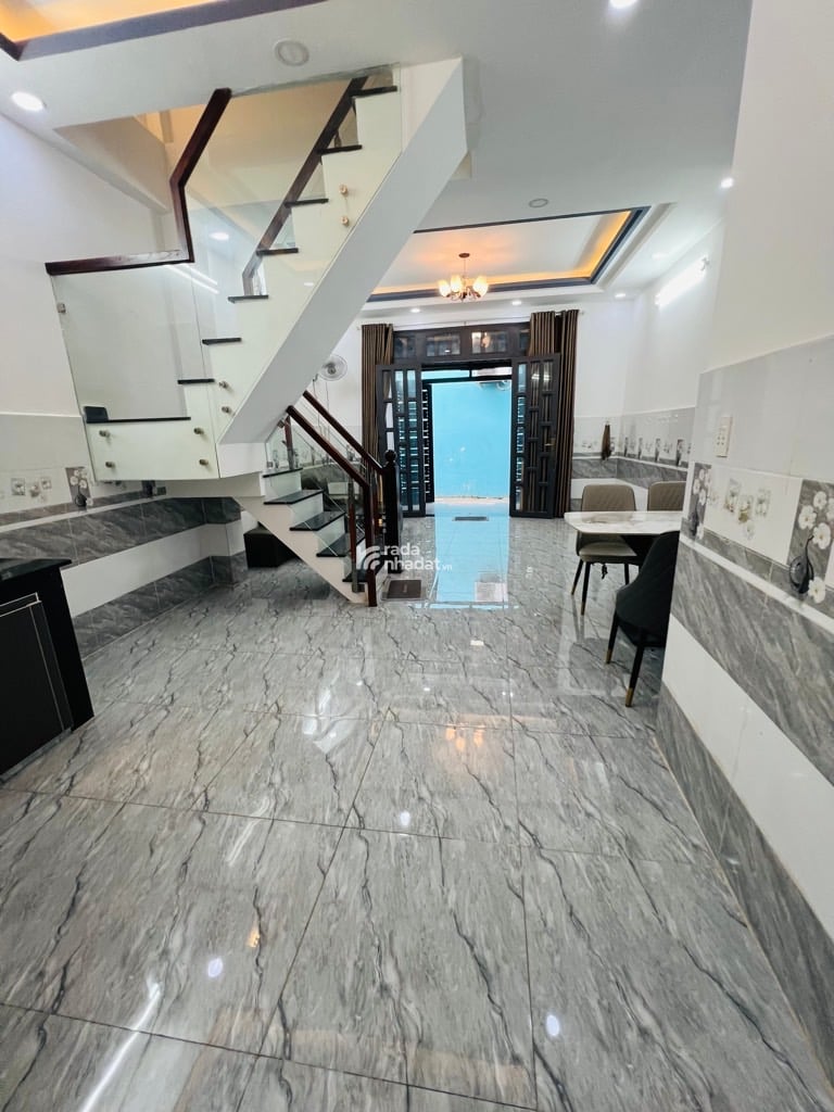 BÁN NHÀ HẺM 30 LÂM VĂN BỀN, P. TÂN KIỂNG, QUẬN 7, 50M2, FULL NỘI THẤT