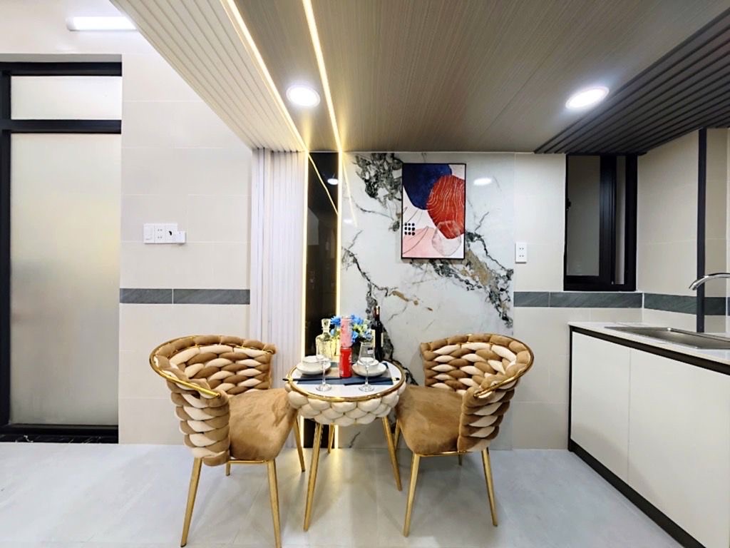 CĂN HỘ DỊCH VỤ CAO CẤP FULL NỘI THẤT - 12PN - NGAY NGUYỄN VĂN TRỖI - DOANH THU 90Tr THÁNG.