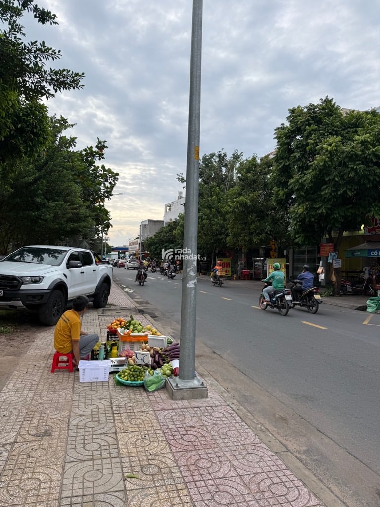  BÁN NHÀ MẶT TIỀN CÔNG VIÊN ĐƯỜNG D9 TÂY THẠNH TÂN PHÚ