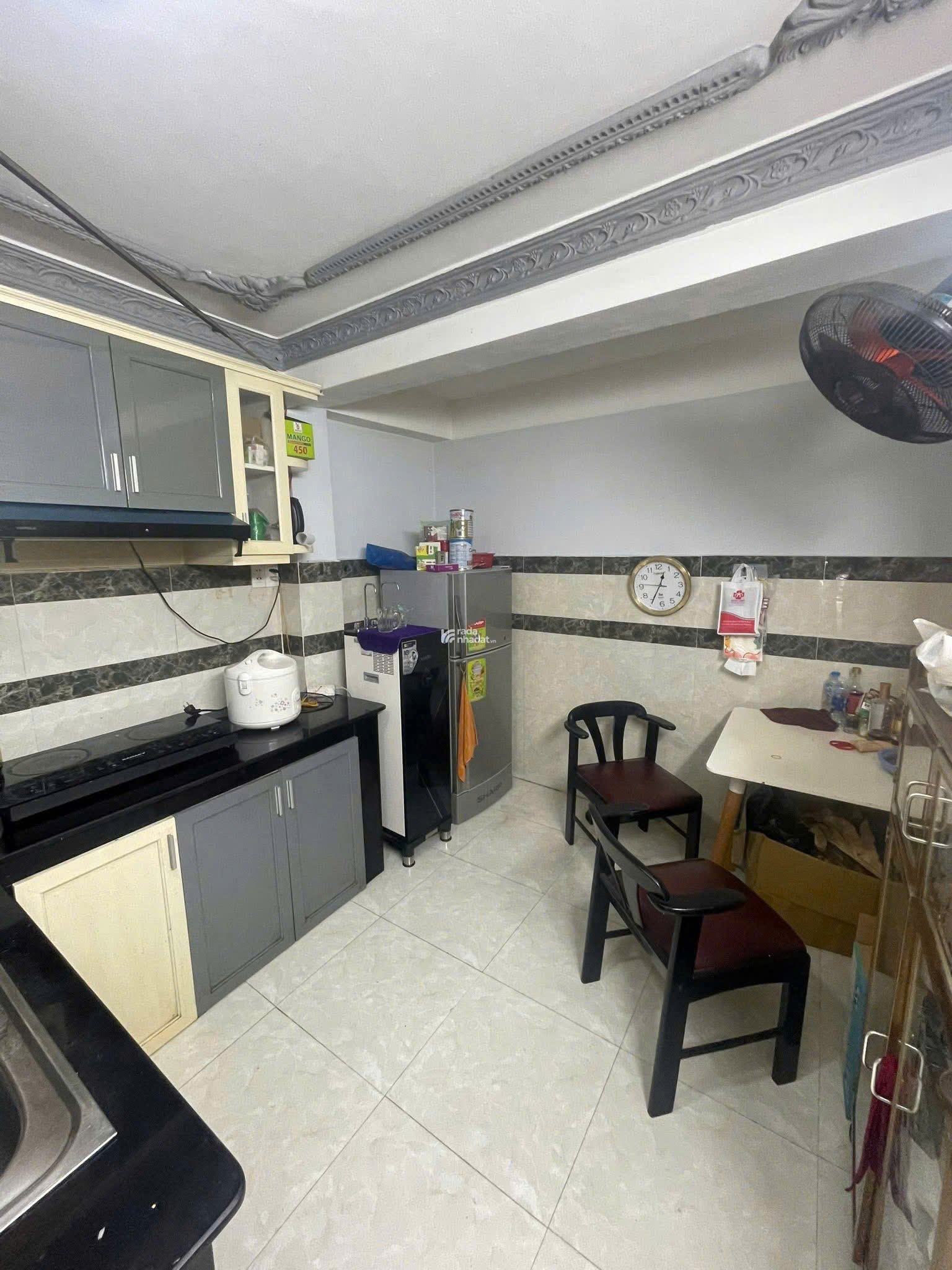 Bán nhà hẻm Trần Bình Trọng p2 q5